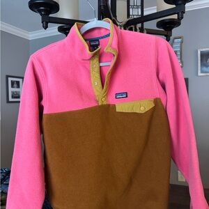 Girls Patagonia Retro Pullover fleece
